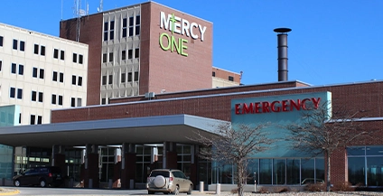 mercyone building next to the emergency entrance